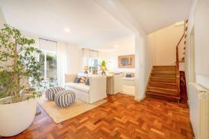 Køkken eller tekøkken på Casa Rosário - Three Bedroom Villa with Private Pool