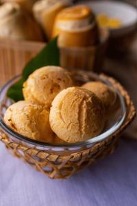 a basket filled with breads in a table at Manati Lodge in Manacapuru