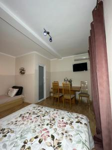 Uma cama ou camas num quarto em Apartmani Simona