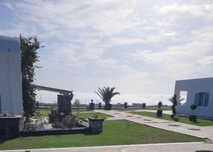 حديقة خارج Ocean Sun 5