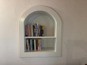 The library in the holiday home