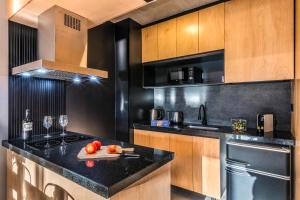 Deluxe Apartments in Palermo - by BueRentals的厨房或小厨房