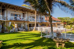 A garden outside Sunset Mancora