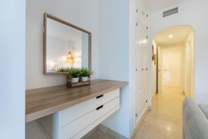 Fotografia z galérie ubytovania Casa Joy Elviria, ibiza style apartment with 70 sqm terrace v Marbelli