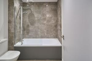 Koupelna v ubytování Host & Stay - 23 Waterside Place + 9 fotografií