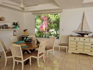 Billede fra billedgalleriet på Casa Carey Lajas Pty Exclusive Beachfront Villa i Cabrera