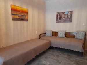 Fotografie z fotogalerie ubytování Studios Kapsali II v destinaci Galini