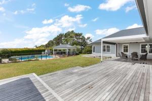 Fotografie z fotogalerie ubytování Countryside Haven Retreat with Pool and Deck v destinaci Clevedon + 72 fotografií