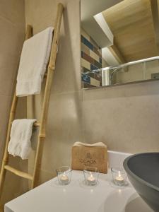Et badeværelse på CICADA HOTEL