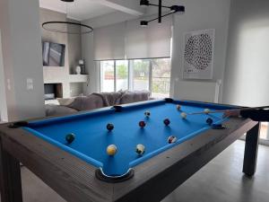 Biliár nebo kulečník v ubytování Green Hill Recreational Luxury
