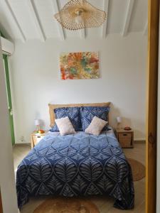 Gîte L'instant Cocooning客房内的一张或多张床位