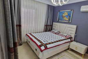 Cama o camas de una habitación en Njuta och koppla 4 rum lägenhet.