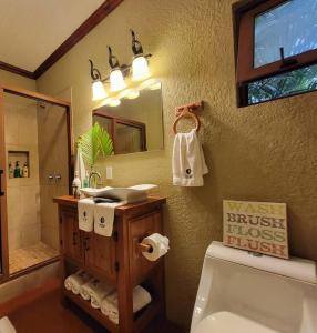 O baie la Vive Utila - Bed & Breakfast