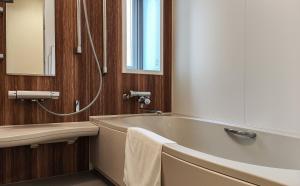 Bilik mandi di Leisurely Home · Namba 悠闲居·难波 +39 gambar