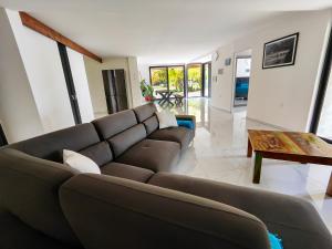 Posezení v ubytování Blue Lagoon Villa