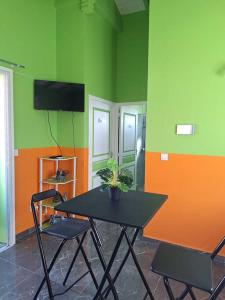 TV a/nebo společenská místnost v ubytování Villa confortable 45m²