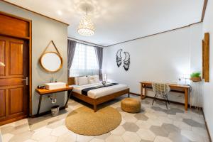 Interconnection Hostel客房内的一张或多张床位