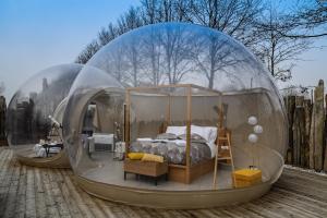 Postel nebo postele na pokoji v ubytování Bubble Room Suite Experience - Bolla Savio Ravenna