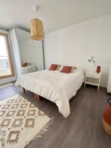 Gallery image of M1 Disney Bella Vita in Montévrain