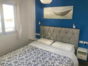 Posteľ alebo postele v izbe v ubytovaní Apartamento Jumilla Vista Mar 35