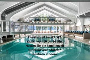 Bazén v ubytování Hotel Hoeri am Bodensee nebo v jeho okolí
