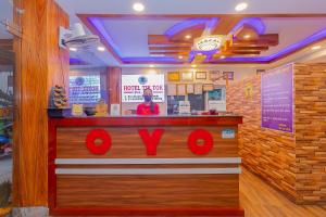 Lobby o reception area sa OYO 799 Hotel Tik Tok Pvt Ltd.