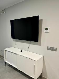 TV a/nebo společenská místnost v ubytování El Coso