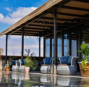 Balkón nebo terasa v ubytování Konyak Hotel