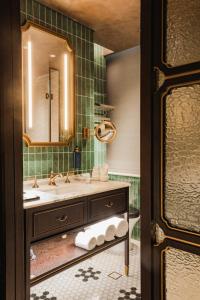 Vannituba majutusasutuses Hotel Central 新中央酒店