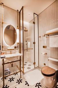 Vannituba majutusasutuses Hotel Central 新中央酒店