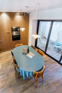 Φωτογραφία από το άλμπουμ του Le Malabar - Les Gîtes de KEROUZEC - Mer et centre historique στο Port-Louis