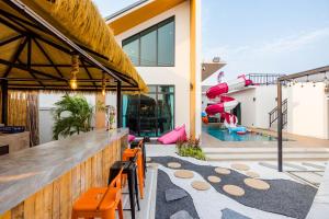 Gallery image of BoHome Pool Villa Cha-am in Ban Sa