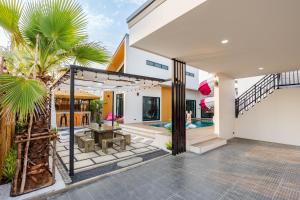 Μπαλκόνι ή βεράντα στο BoHome Pool Villa Cha-am