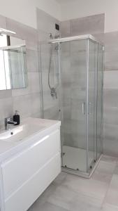 Bagno di Black and White B&B Urgnano