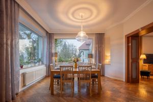 Posezení v ubytování Pytloun Villa Liberec