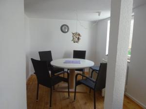 Φωτογραφία από το άλμπουμ του Modernes und gemütliches Ferienhaus mit Innenhof σε Wolgast