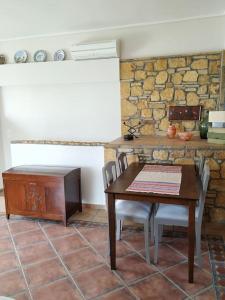Posezení v ubytování Villa in Skafidia overlooking the Ionian Sea