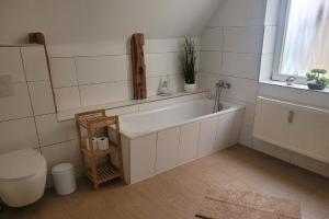 Kylpyhuone majoituspaikassa Stadtperle Bad Sülze