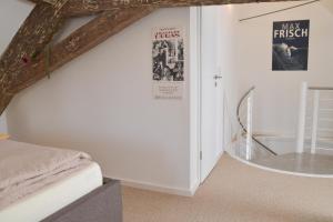 Ванная комната в Ferienwohnungen Stadt Merzig Appartement Piatti und Appartement Bücherliebe +52 фотографии
