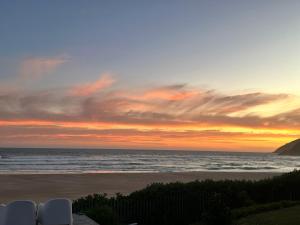 Gallery image of Beachfront Bliss in Wilderness