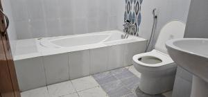 Bany a Hotel Simara