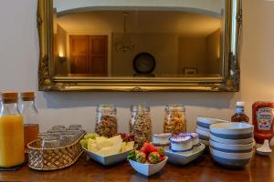 Photo de la galerie de l'établissement Coast Guest House, à Whitby