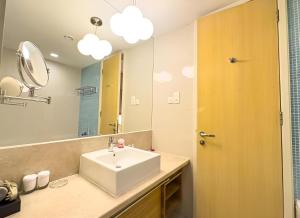 Premium Cormar Suites at Kuala Lumpur City Center one bedroom Apartment