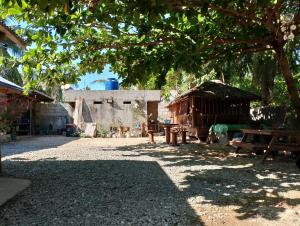 Gallery image of Villa Francisca Homestay in Anda