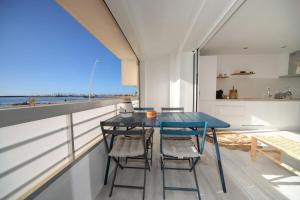 En balkong eller terrasse på T3 Octopus Vue Mer Palavas Parking