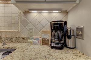 Billede fra billedgalleriet på Trendy Columbia Townhome i Columbia