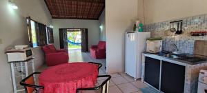 Kuchyň nebo kuchyňský kout v ubytování Casa/temporada no Centro de Lençois Bahia