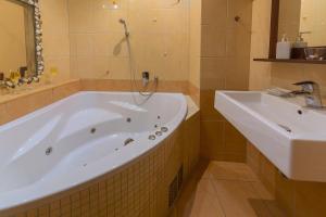 Koupelna v ubytování Hotel Panský dům