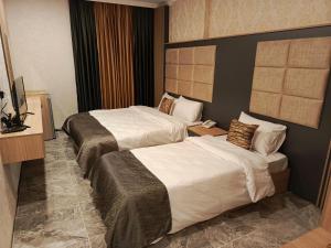 Afbeelding uit fotogalerij van Sarok Hotel in Duhok +39 foto's