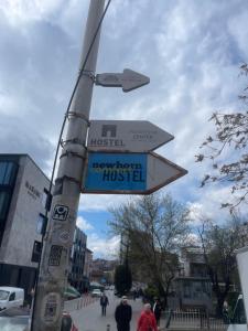Foto sihtkohas Pristina asuva majutusasutuse NEWBORN comfort HOSTEL the biggest hostel of town with best location galeriist